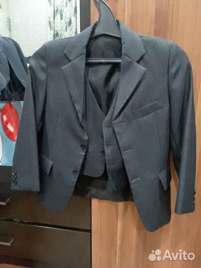 Школьный костюм