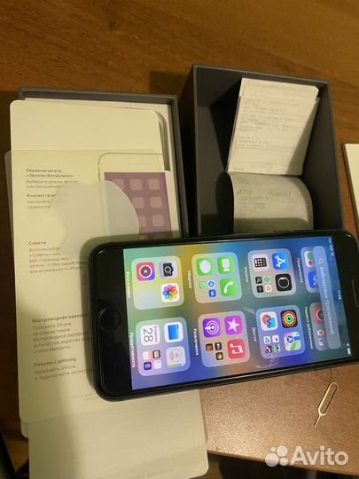 iPhone 8 Plus, 64 ГБ