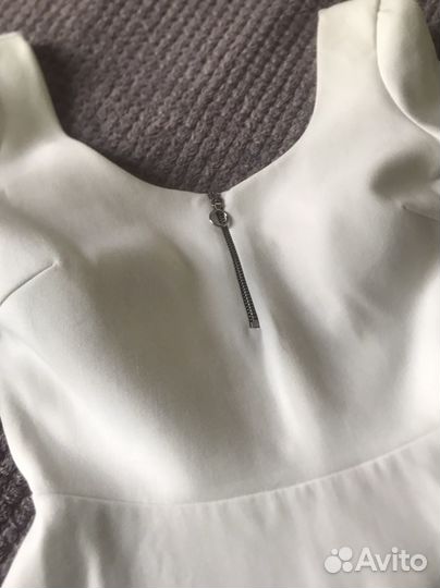 Платье праздничное