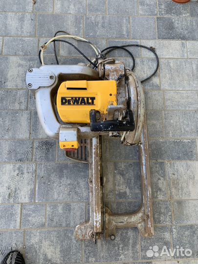 Плиткорез DeWalt