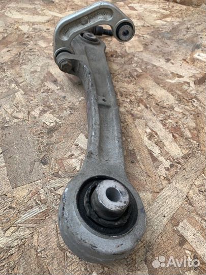 Рычаг подвески передний Audi А6 C6 2.8 CCE