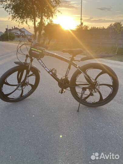 Велосипед с литыми дисками