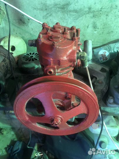 Компрессор на ЗИЛ 130