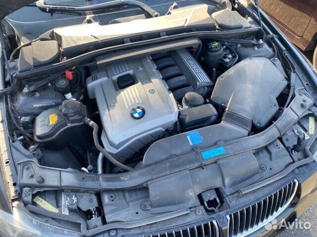 BMW 330XI левый руль е90 4WD полный привод разбор