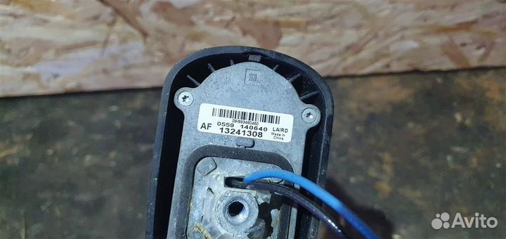 Антенна Opel Insignia 2008-2017