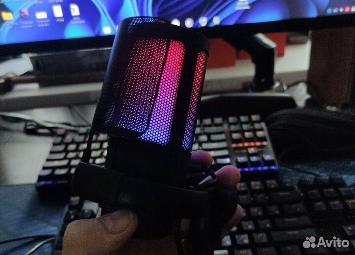 Новый Студийный RGB USB Микрофон A6V A8 (ME6S)