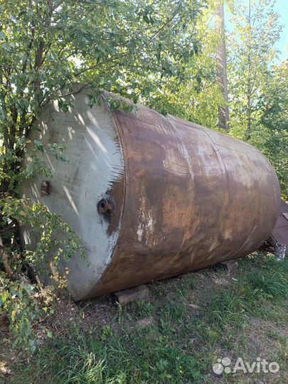 Емкость 25 кубов