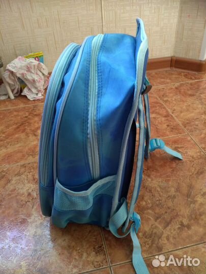 Рюкзак школьный