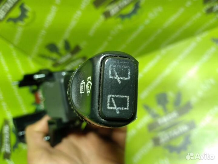 Переключатель стеклоочистителей Volvo V70 D5244T