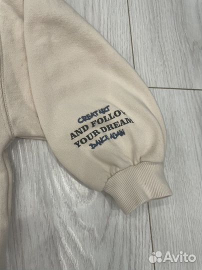 Толстовка Zara 128