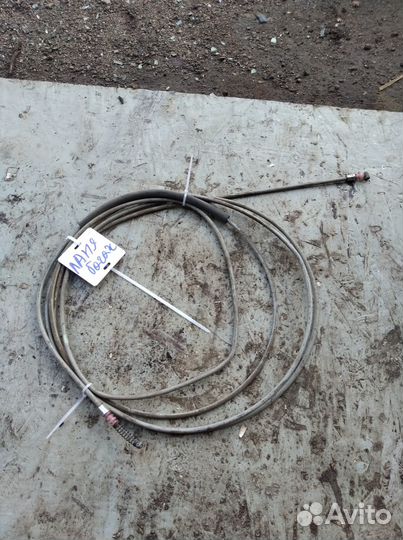 Тросик багажника Митцубиси лансер 9