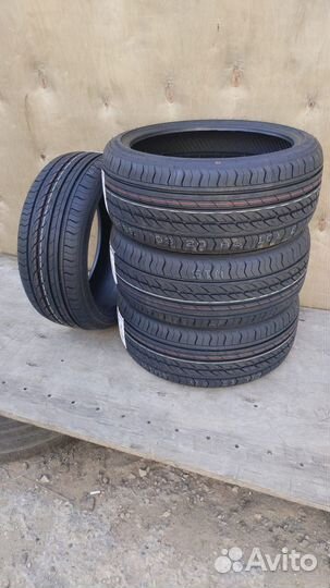 Centara Vanti HP 235/45 R17 96