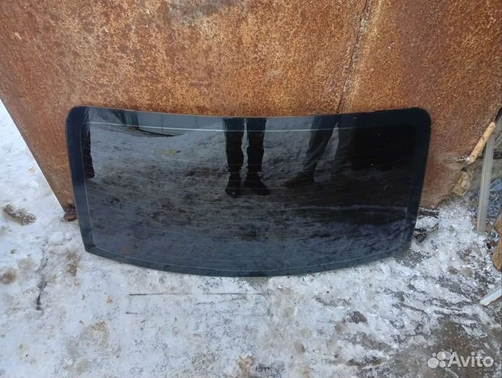 Стекло заднее kia cerato 1