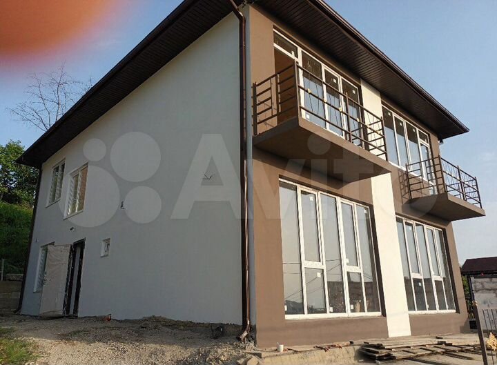 Дом 96,8 м² на участке 5 сот.