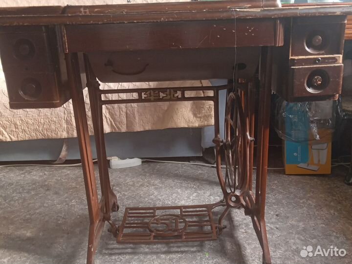 Швейная машинка бу