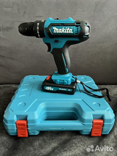 Новый Аккумуляторный шуруповерт