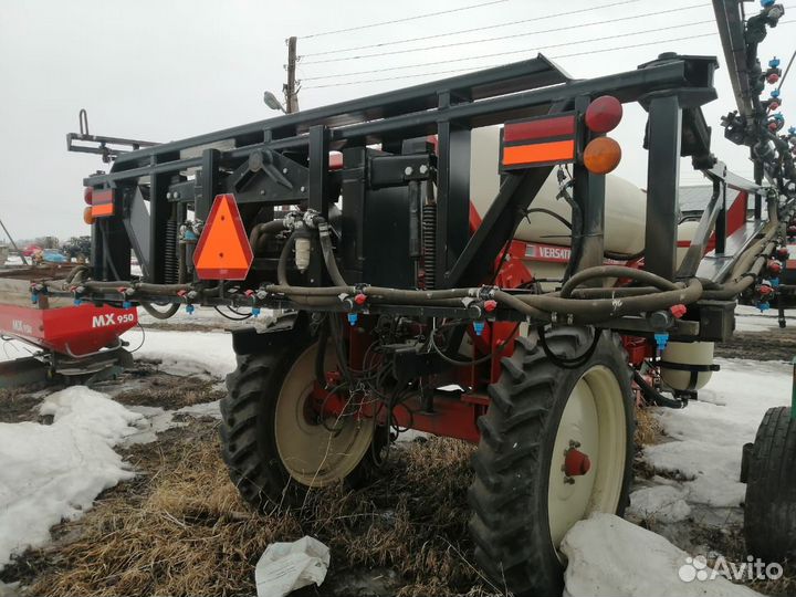 Комбайн Ростсельмаш Versatile, 2013