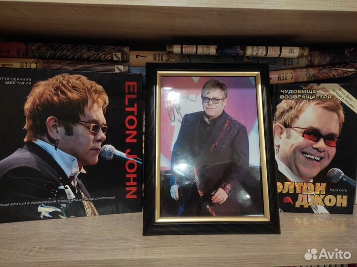 Автограф Элтона Джона оригинал