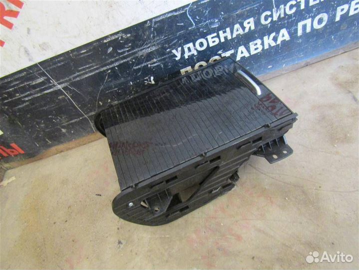Подстаканник Land Rover Range Rover Evoque L538