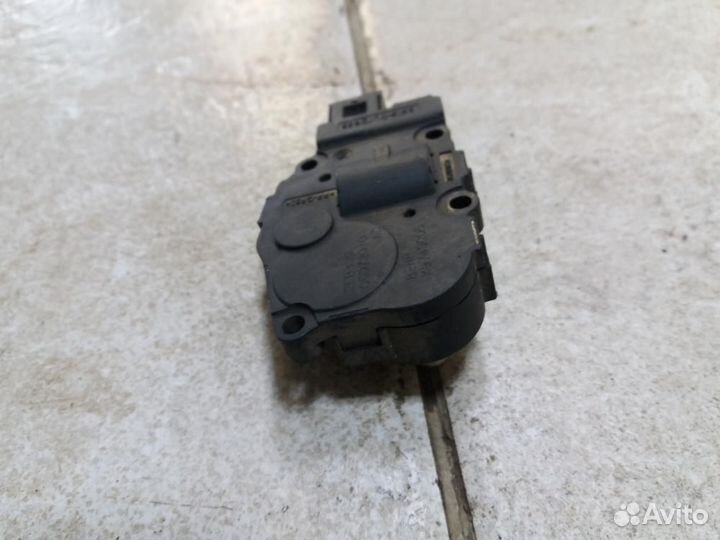 Сервопривод заслонок печки Audi Q5 8RB