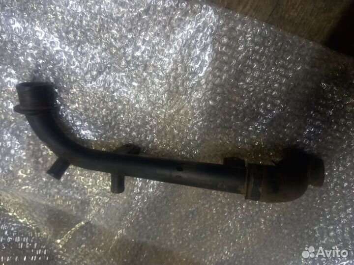 Chevrolet lanos патрубок помпы