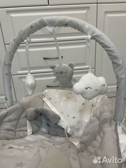 Шезлонг для новорожденных с вибрацией