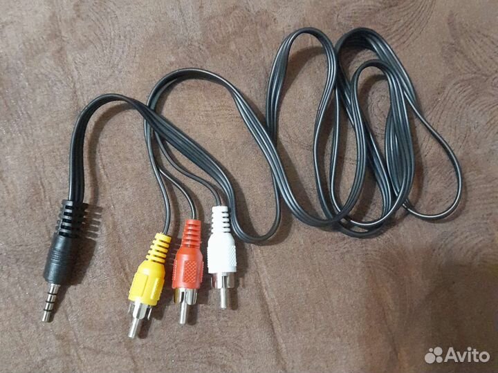 Кабель тюльпан aux