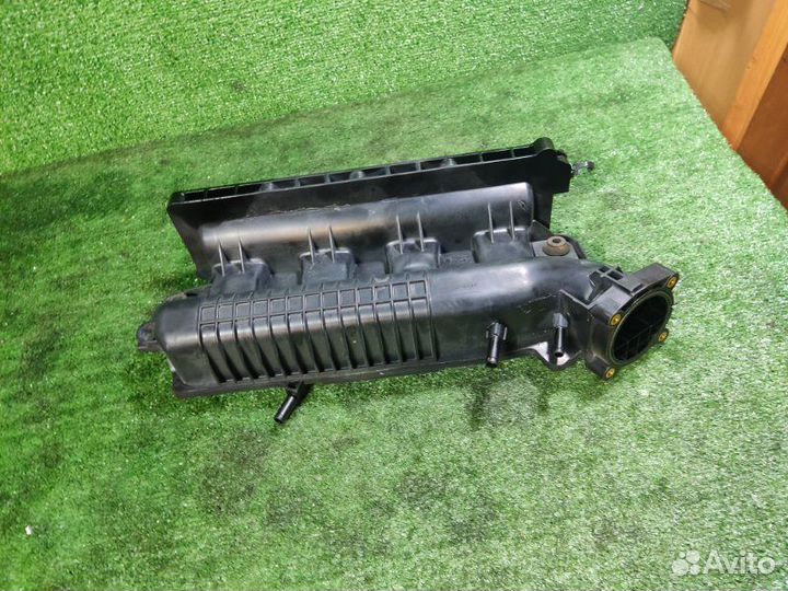 Впускной коллектор Nissan 1.8 Mra8De