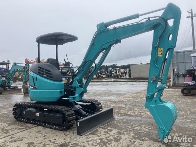 Мини-экскаватор Kobelco SK30SR-3, 2015