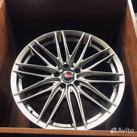 Диски Vossen Desing R20 5x114,3
