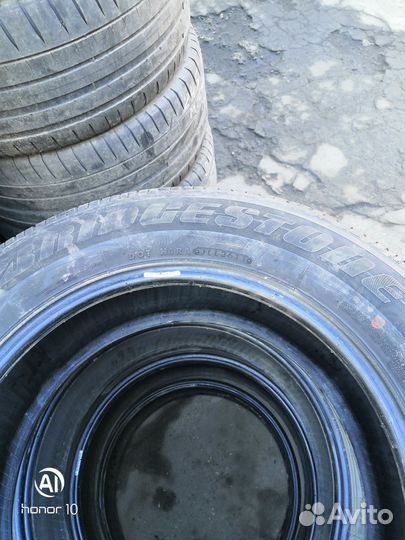 Bridgestone Desert Dueler 215/70 R17