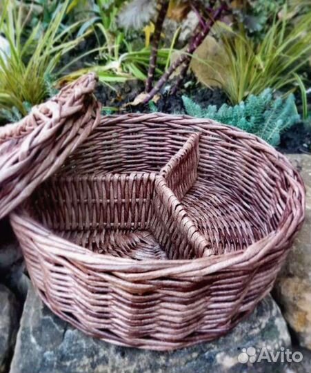 Плетеная менажница