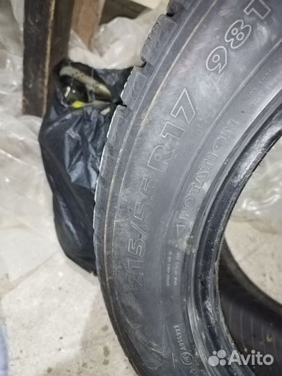 Nokian Tyres Hakkapeliitta 7 215/55 R17