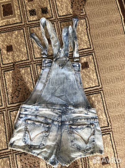 Комбинезон женский