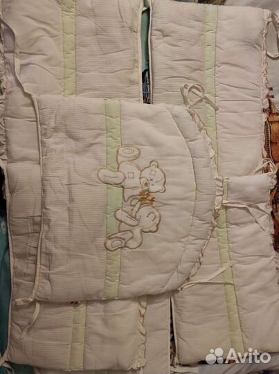 Бортики в детскую кроватку