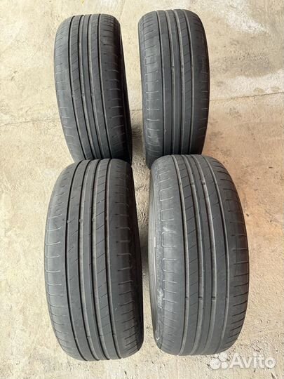 Goodyear EfficientGrip Performance 205/55 R16 94W