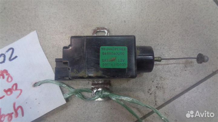 Активатор замка багажника Nissan Cefiro 3 1998-20