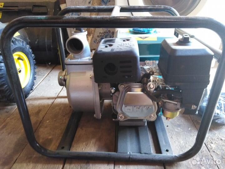 Мотопомпа бензиновая