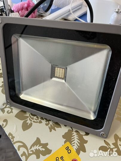 Фитолампа для растений, фитопрожектор