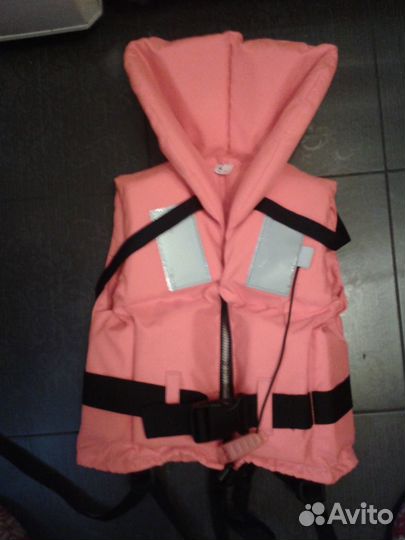 Спасательный жилет размер 15-20кг