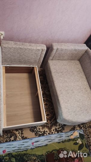 Продам две детских Кушетки с раздвижным спальным м