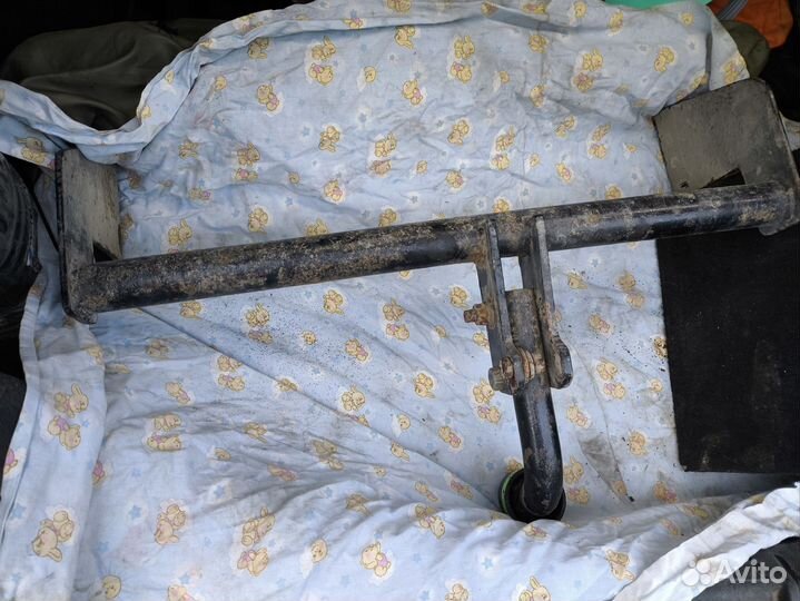 Фаркоп ваз 2110