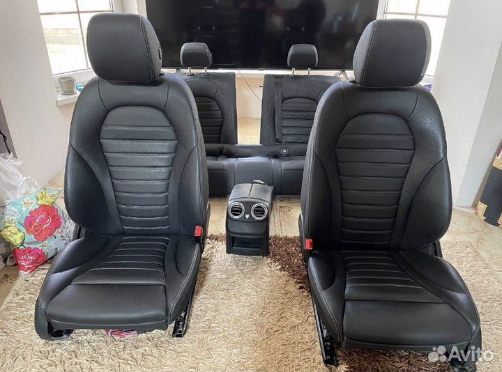 Кожаный салон сидения Мерседес
