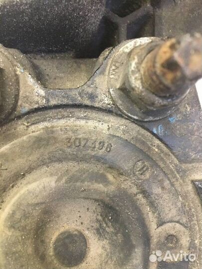 Опора двигателя правая Ford Focus