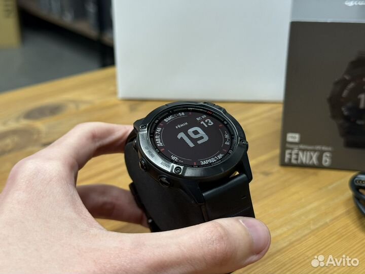 Garmin Fenix 6 Pro - Standard Edition Black