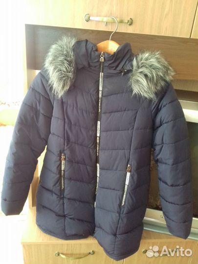 Зимний пуховик для девочки на 10-12 лет
