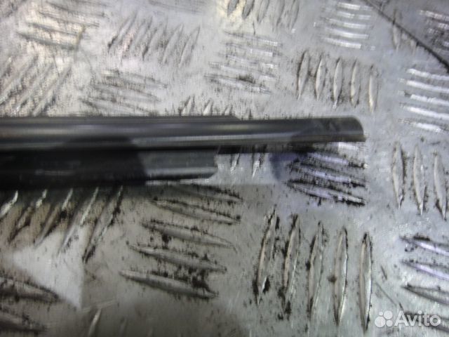 Бархотка Auris (07-12) наружняя пер R б/у (арт. 7571012770)