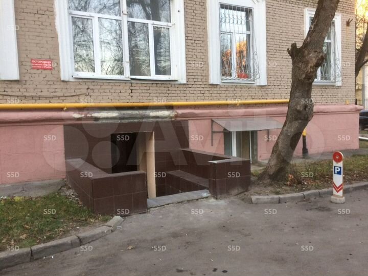 Сдам торговое помещение, 450 м²