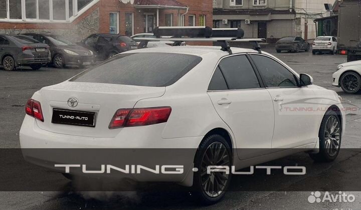 Фонари задние стопы Toyota Camry 40 Vland Z3193