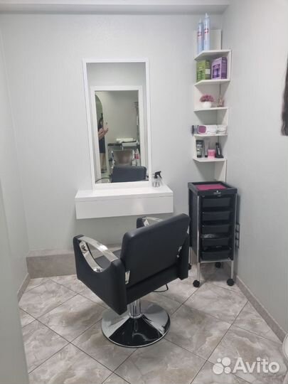 Бьюти коворкинг, аренда парикмахерского кресла